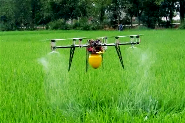 无人机打药喷雾飘移