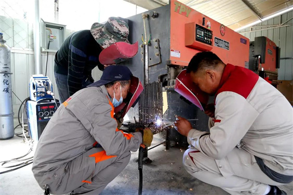 9F4C221DAB7E67146AE491C88734D653705FB7D3_size235_w1600_h1067 (1)(1)