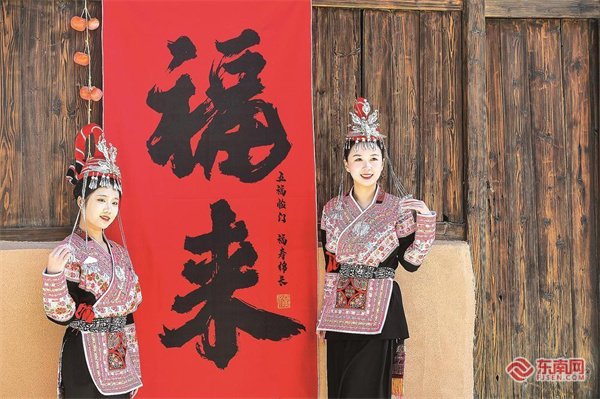 32125069_9689b0ef-0c3f-4cbc-b408-63d6f56ecdf3_batchwm3541564