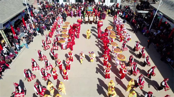 A3817369EC45918E00E6B5FDEF8CD725B7B2EAA0_size144_w1000_h563 (1)